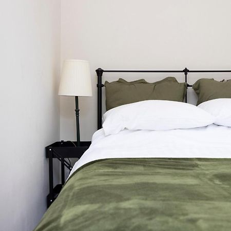 Edinburgh Holyrood Park Views Apartment ภายนอก รูปภาพ