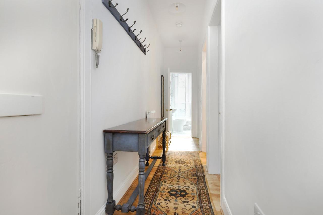 Edinburgh Holyrood Park Views Apartment ภายนอก รูปภาพ